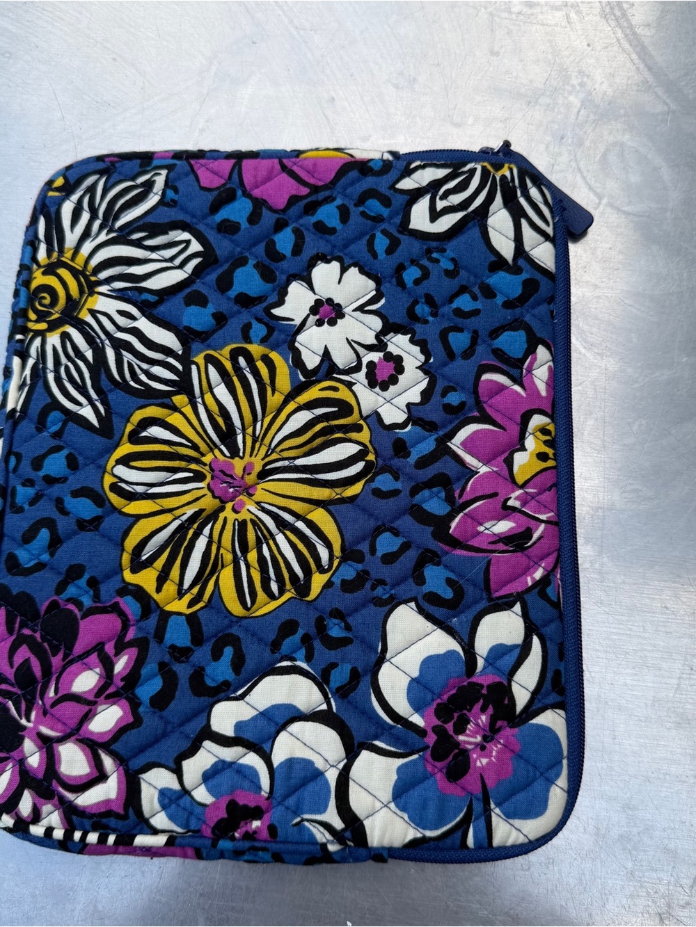 Vera Bradley African Violet Blue Floral Quilted Tablet iPad Sleeve Zip Case